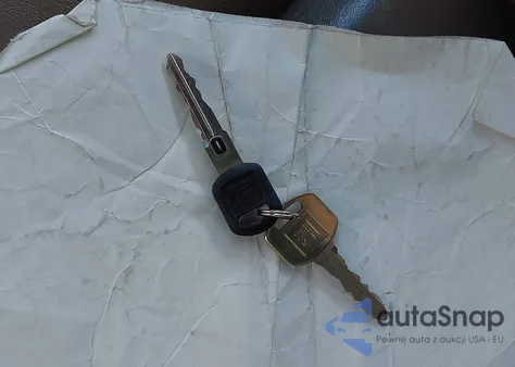 2003 Buick Century Custom из США, поврежденный, VIN 2G4WS52J731167063